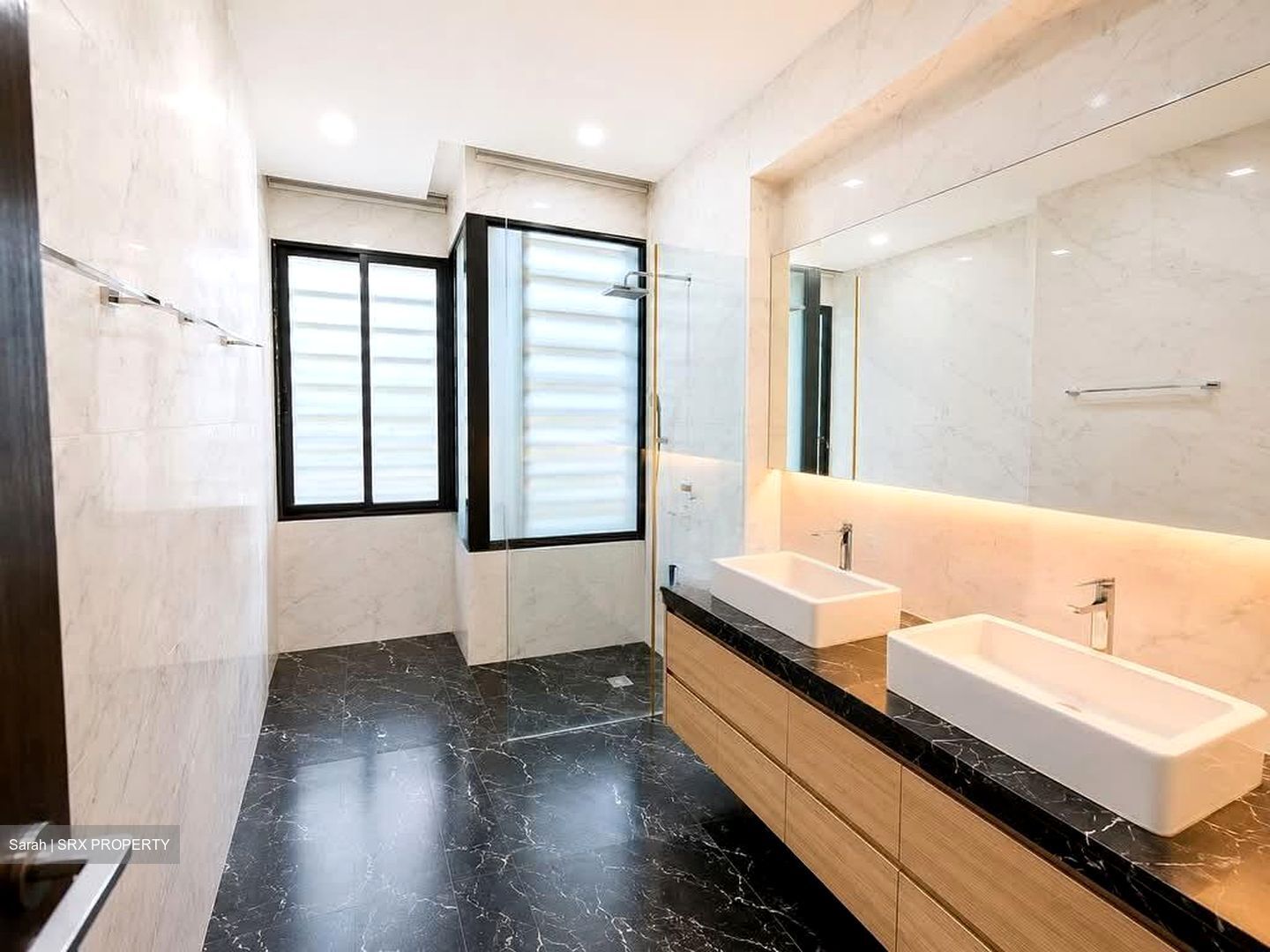 Mount Sinai (D10), Semi-Detached #577777001
